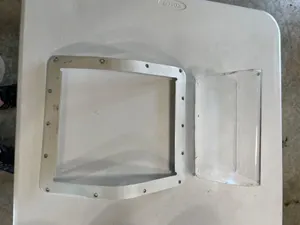 Cessna 182 Landing Light Lense and Retainer